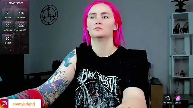 Snapshot of Emmybrightj_ chatting on January 30, 2025, 2:27 am Emmybrightj online show from January 30, 2025, 2:27 am