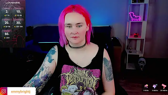 Snapshot of Emmybrightj_ chatting on February 3, 2025, 4:57 am Emmybrightj online show from February 3, 2025, 4:57 am