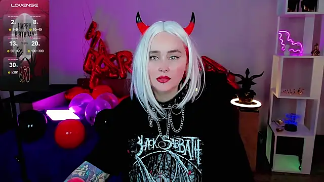 Snapshot of Emmybrightj_ chatting on February 6, 2025, 6:40 am Emmybrightj online show from February 6, 2025, 6:40 am