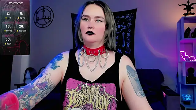 Snapshot of Emmybrightj_ chatting on March 4, 2025, 7:19 am Emmybrightj online show from March 4, 2025, 7:19 am