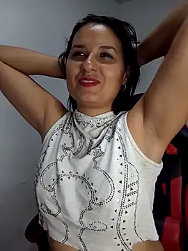 elena jonees online show from February 4, 2026, 8:58 pm