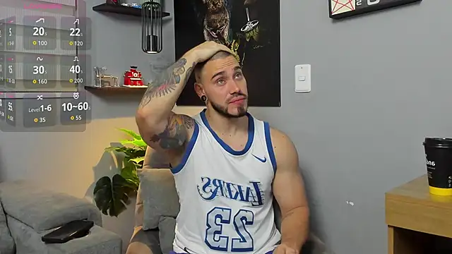 Snapshot of Giorgio-Leone chatting on December 14, 2025, 3:23 am Giorgio-Leone online show from December 14, 2025, 3:23 am