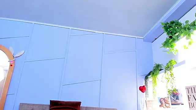 nathalie rossel online show from November 5, 2025, 7:03 pm