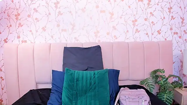 Snapshot of nathalie_rossel chatting on April 21, 2026, 7:17 pm nathalie rossel online show from April 21, 2026, 7:17 pm
