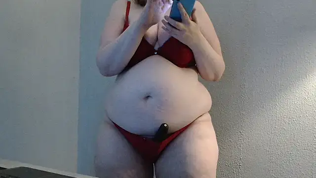 Snapshot of desiree1981 chatting on November 3, 2025, 12:28 pm desiree1981 online show from November 3, 2025, 12:28 pm