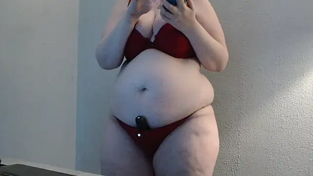 Snapshot of desiree1981 chatting on December 3, 2025, 9:40 am desiree1981 online show from December 3, 2025, 9:40 am