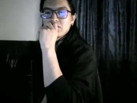 Snapshot of Pitton031 chatting on March 7, 2025, 10:54 pm Pitton031 online show from March 7, 2025, 10:54 pm