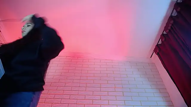 NYX1126 online show from April 15, 2026, 11:17 am