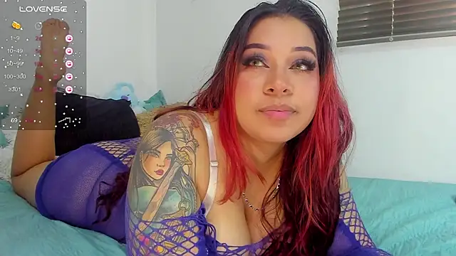 C rose97 online show from January 19, 2025, 9:55 pm