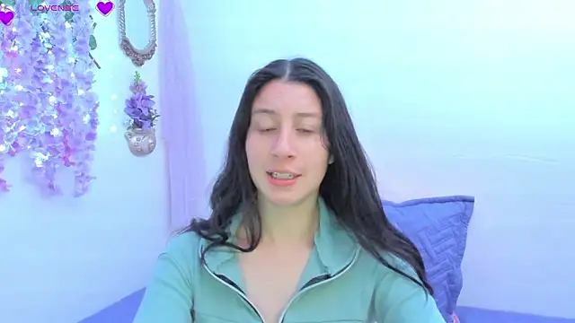 Snapshot of Alexa9_9 chatting on January 7, 2025, 2:41 pm Alexa9 9 online show from January 7, 2025, 2:41 pm