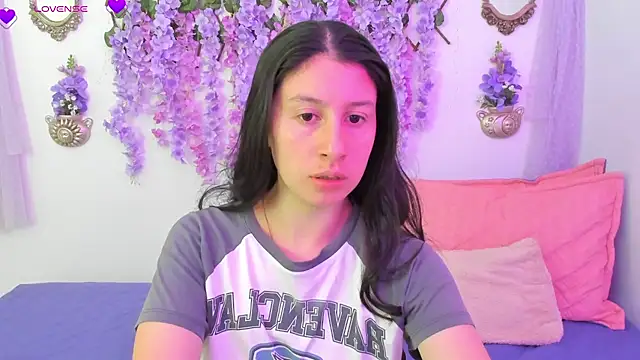 Snapshot of Alexa9_9 chatting on January 28, 2025, 3:25 pm Alexa9 9 online show from January 28, 2025, 3:25 pm