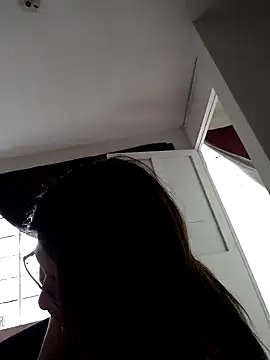 ARIANA SAENS online show from February 4, 2025, 9:20 pm