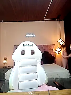 Naiara Sex  online show from December 15, 2024, 2:16 pm