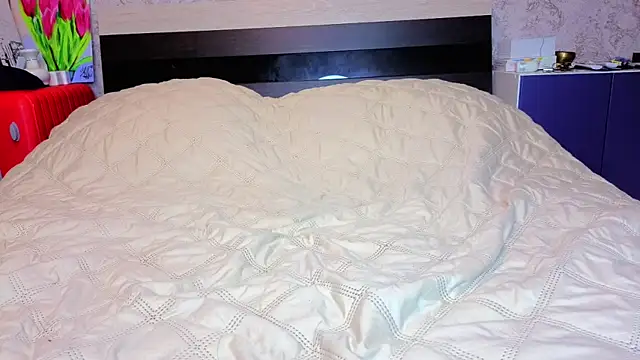 Baiambel Mi online show from April 15, 2026, 4:47 pm