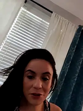 Snapshot of cherrypoptart12 chatting on November 28, 2025, 9:39 pm cherrypoptart12 online show from November 28, 2025, 9:39 pm