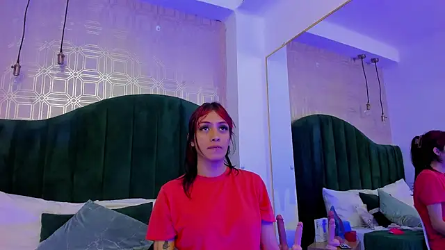 Snapshot of Derieri_D chatting on October 27, 2025, 7:40 pm Derieri D online show from October 27, 2025, 7:40 pm