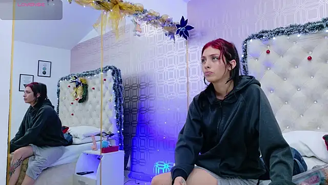 Snapshot of Derieri_D chatting on December 19, 2025, 8:05 pm Derieri D online show from December 19, 2025, 8:05 pm