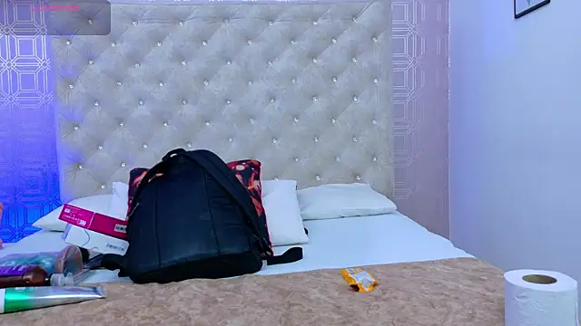 Snapshot of Derieri_D chatting on January 9, 2026, 7:48 pm Derieri D online show from January 9, 2026, 7:48 pm