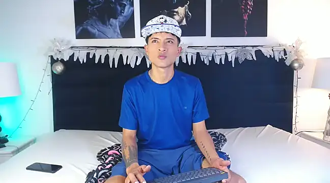 Snapshot of Edward_Milleer chatting on December 9, 2024, 5:41 pm Edward Milleer online show from December 9, 2024, 5:41 pm