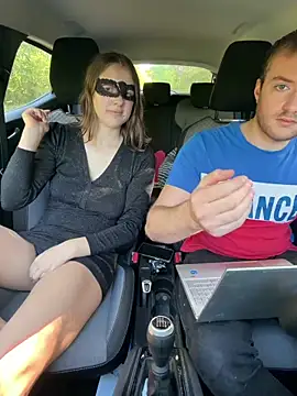 romeojulietLoveX online show from October 11, 2025, 1:31 pm