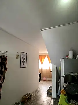 Jestebanano online show from September 21, 2025, 3:46 pm