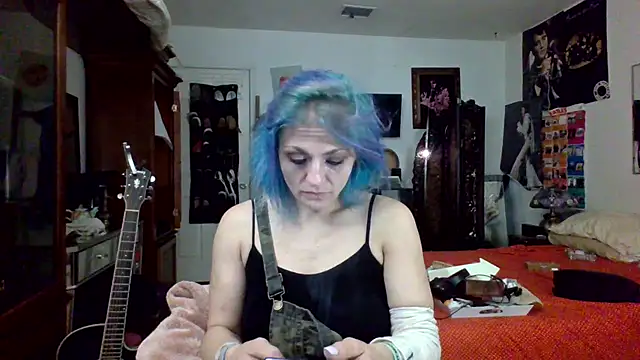 sophiarica online show from January 6, 2025, 2:26 am