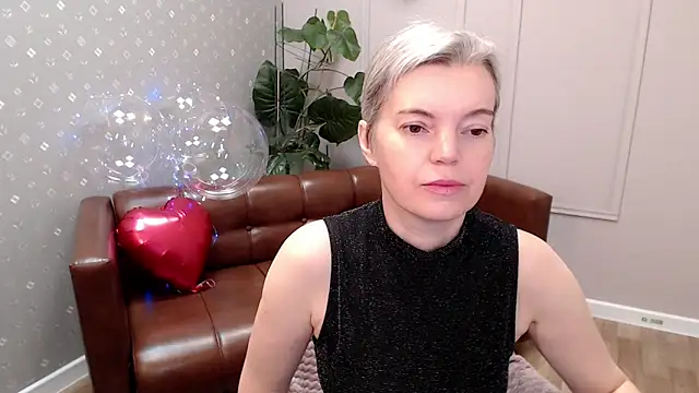 Cutie Erikaa1 online show from February 11, 2026, 2:16 am