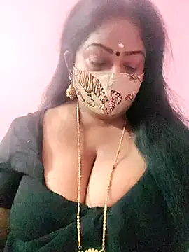 Snapshot of maniisha chatting on February 5, 2025, 6:26 pm maniisha online show from February 5, 2025, 6:26 pm