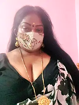 Snapshot of maniisha chatting on February 8, 2025, 8:32 pm maniisha online show from February 8, 2025, 8:32 pm