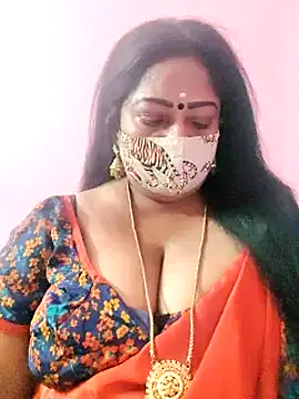 Snapshot of maniisha chatting on February 18, 2025, 5:31 pm maniisha online show from February 18, 2025, 5:31 pm