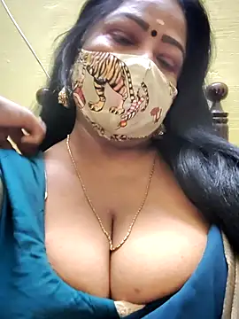 Snapshot of maniisha chatting on October 10, 2025, 7:46 pm maniisha online show from October 10, 2025, 7:46 pm