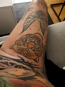tattooedtwc online show from March 12, 2026, 8:59 pm