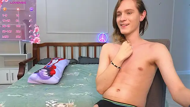 Snapshot of nikompell chatting on December 29, 2024, 4:59 am nikompell online show from December 29, 2024, 4:59 am