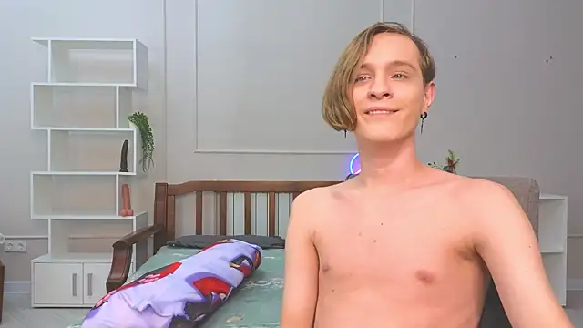 Snapshot of nikompell chatting on December 31, 2024, 1:15 am nikompell online show from December 31, 2024, 1:15 am