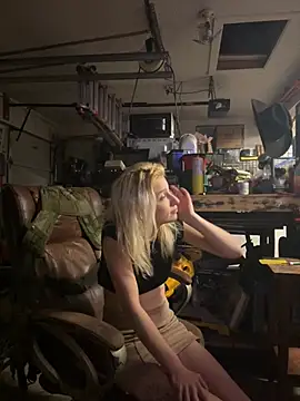 torilux online show from January 7, 2025, 3:46 am