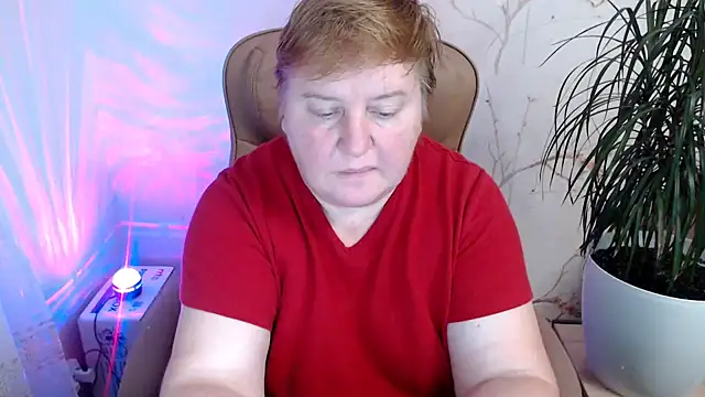 Limonka-Fire online show from December 12, 2024, 5:26 pm