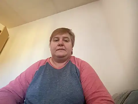 Limonka-Fire online show from February 18, 2025, 3:32 pm