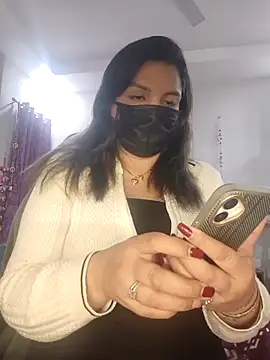 Snapshot of Archi-07 chatting on January 7, 2026, 4:20 pm Archi-07 online show from January 7, 2026, 4:20 pm