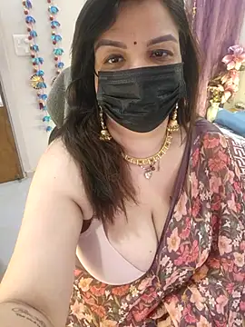 Snapshot of Archi-07 chatting on February 8, 2026, 8:07 am Archi-07 online show from February 8, 2026, 8:07 am