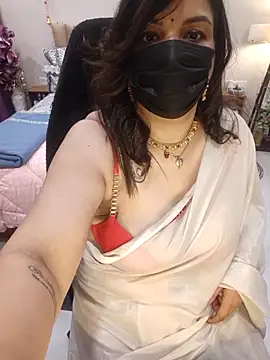 Snapshot of Archi-07 chatting on February 14, 2026, 2:25 pm Archi-07 online show from February 14, 2026, 2:25 pm