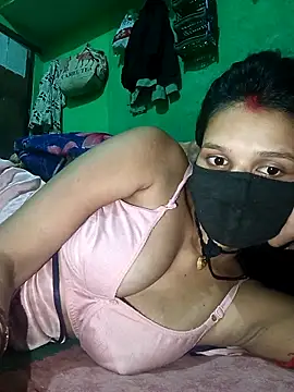 Snapshot of Hoty_girl_143 chatting on March 31, 2026, 12:49 pm Hoty girl 143 online show from March 31, 2026, 12:49 pm