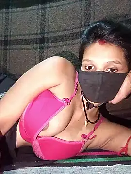 Snapshot of Hoty_girl_143 chatting on April 6, 2026, 4:57 am Hoty girl 143 online show from April 6, 2026, 4:57 am