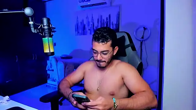 BrunoD31 online show from October 24, 2025, 3:03 am