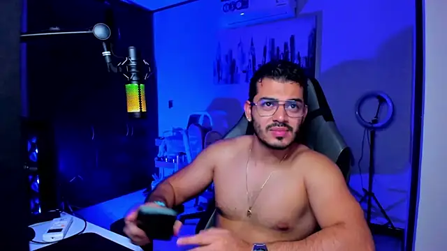 BrunoD31 online show from November 20, 2025, 4:01 am