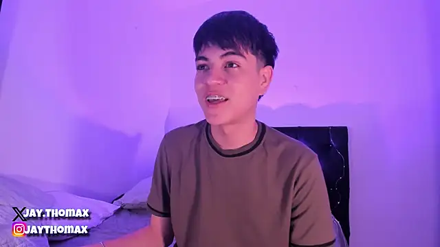 Snapshot of JaycoThomas chatting on January 13, 2025, 10:36 am JaycoThomas online show from January 13, 2025, 10:36 am