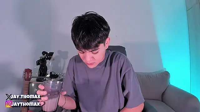 Snapshot of JaycoThomas chatting on February 9, 2025, 3:23 pm JaycoThomas online show from February 9, 2025, 3:23 pm