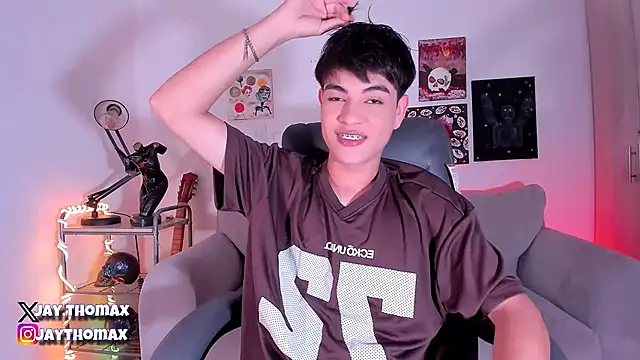 Snapshot of JaycoThomas chatting on March 4, 2025, 8:16 pm JaycoThomas online show from March 4, 2025, 8:16 pm