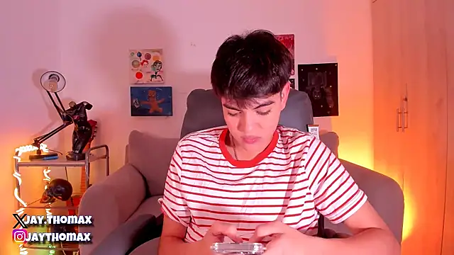 Snapshot of JaycoThomas chatting on March 19, 2025, 1:32 am JaycoThomas online show from March 19, 2025, 1:32 am