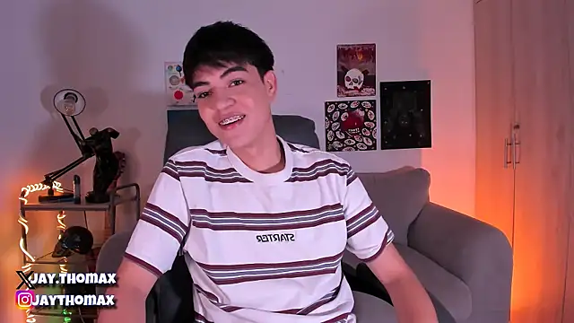 Snapshot of JaycoThomas chatting on March 21, 2025, 11:56 pm JaycoThomas online show from March 21, 2025, 11:56 pm