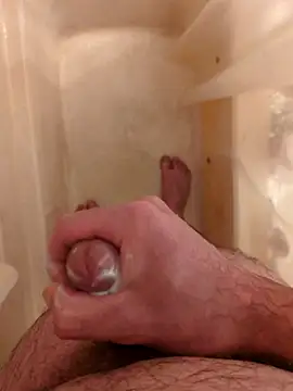 Cuminmyhands90 online show from October 10, 2025, 3:27 am